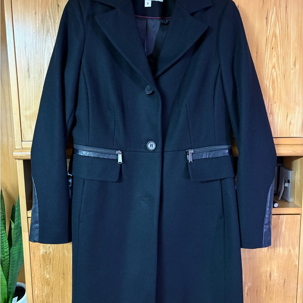 Women’s DKNY Stylish Black Coat w/ Faux Leather Accents and Zipper Pocket Detail